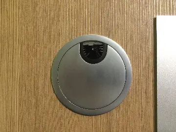 Круглый пропуск для кабеля - 83265