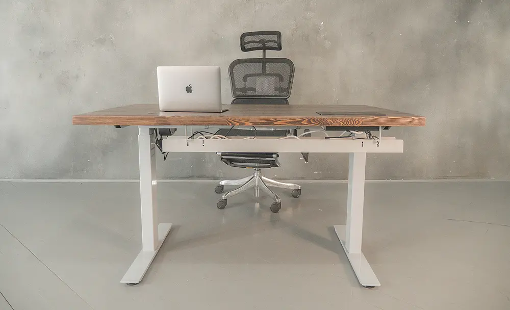 Комфортные столы для офисных работников