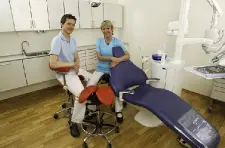 Стул для стоматолога Salli