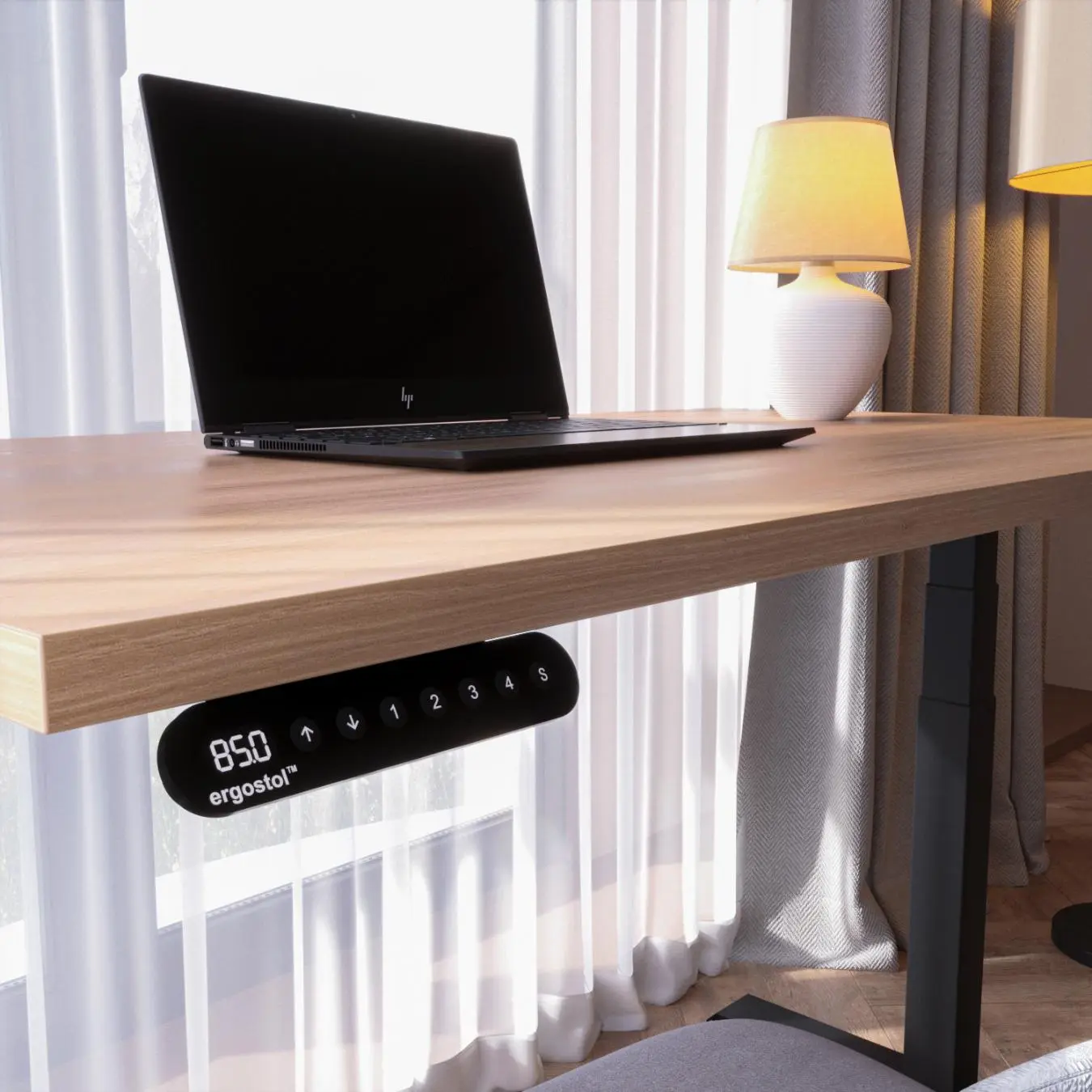 Высокий рабочий стол