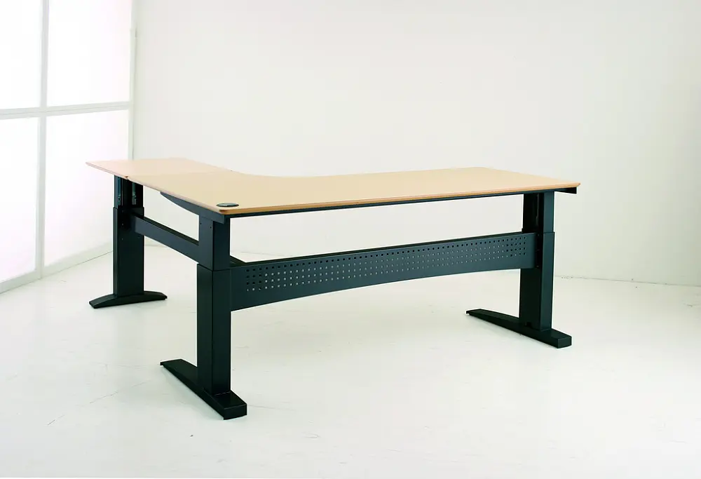 Современный стол для кабинета начальника 2.jpg