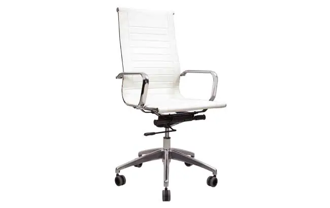 Белое офисное кресло 3.jpg