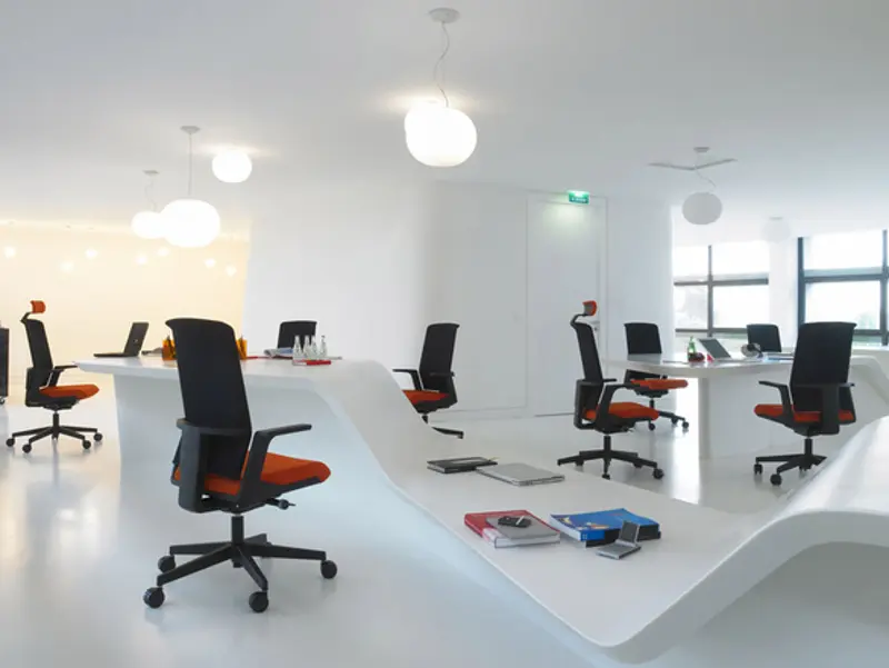 Современные офисные стулья 2.jpg