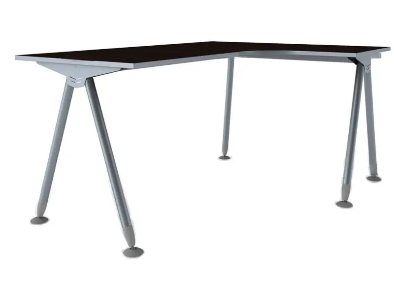 Угловой стол на металлокаркасе 3.jpg