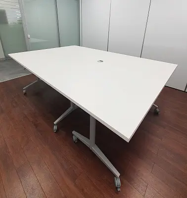 Стол Ergostol Click Y Light