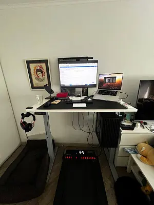 Стол Ergostol Optima 2.0
Столешница прямоугольная 120*70 см, Белый шагрень W1000, ЛДСП 25 мм / Optima 2.0 (IS20S), Рама регулируемая Optima 2.0 (IS20S), Серебристый