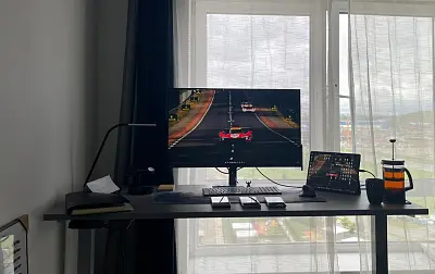 Стол Ergostol Optima 2.0
Столешница прямоугольная 157*68 см, Серый асфальт U732, ЛДСП 25 мм / Optima 2.0 (IS20S), Рама регулируемая Optima 2.0 (IS20S), Серебристый