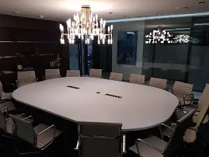 Стол для совещаний по индивидуальному заказу &#40;столешница 360x250 см, цвет Белый шагрень W1000&#41; с дополнительными опциями