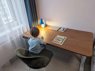 Стол Terra R 2.0 (Столешница прямоугольная 4R=70мм, 150*80 см, Дуб Кендал коньяк H3398, ЛДСП 25 мм)