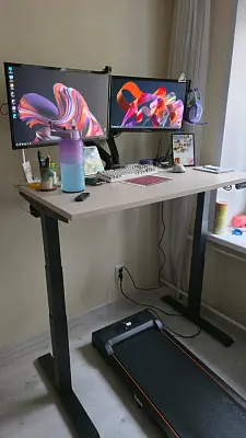 Стол Ergostol Terra 2.0
Столешница прямоугольная 120*68 см, Бежевый песок U156, ЛДСП 25 мм / Terra 2.0 (IS30), Рама регулируемая Terra 2.0 (IS30), Черный)